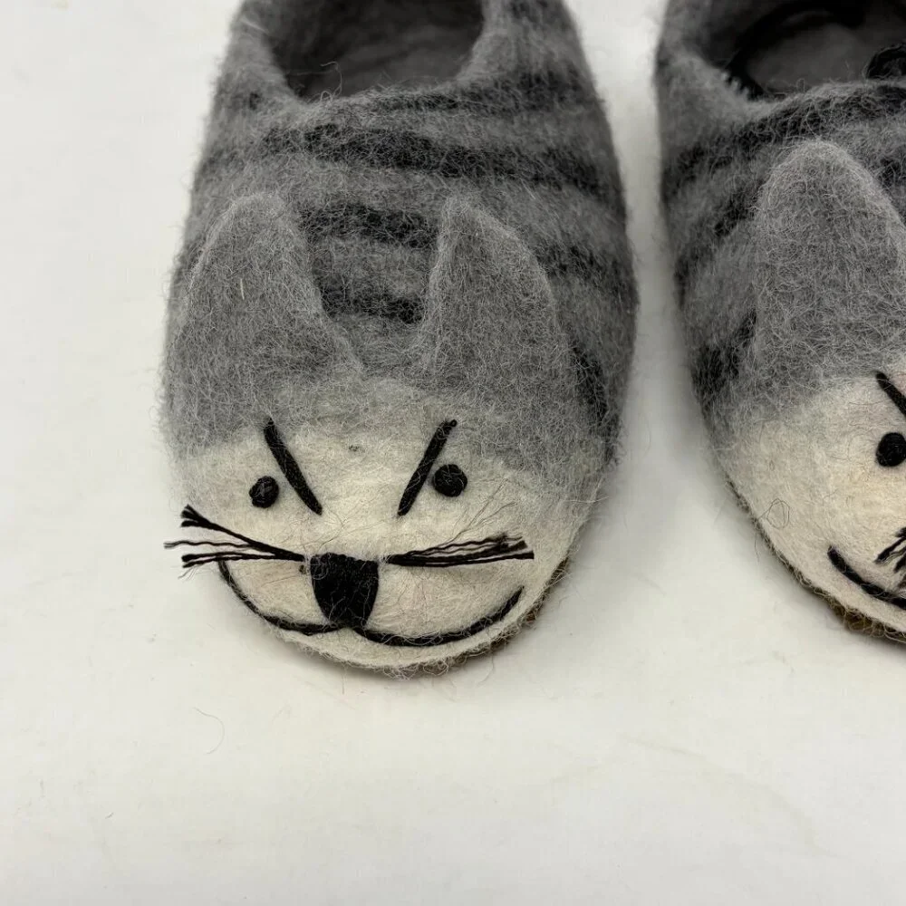 Handmade felt cat slippers size 20/21 toddler grey wool